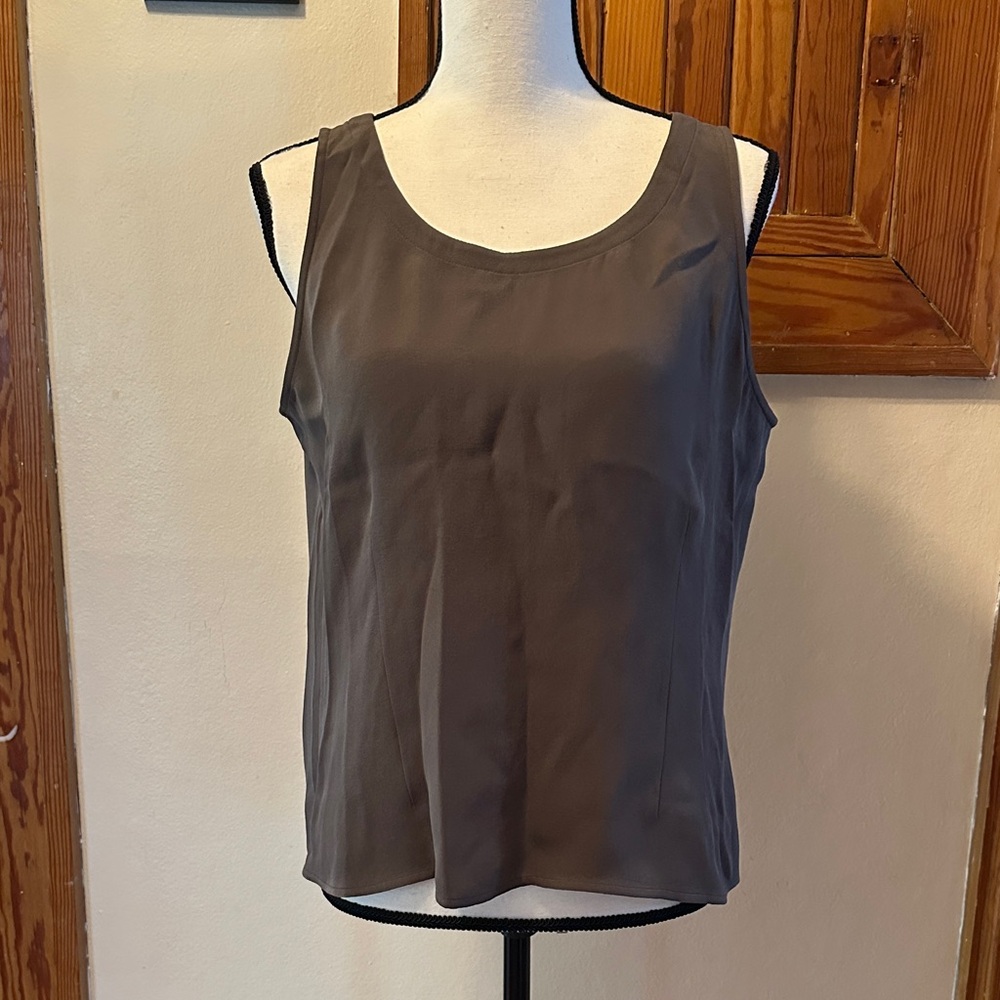 NWT Eileen Fisher 100% Silk Georgette Crepe Gray Sleeveless Top
